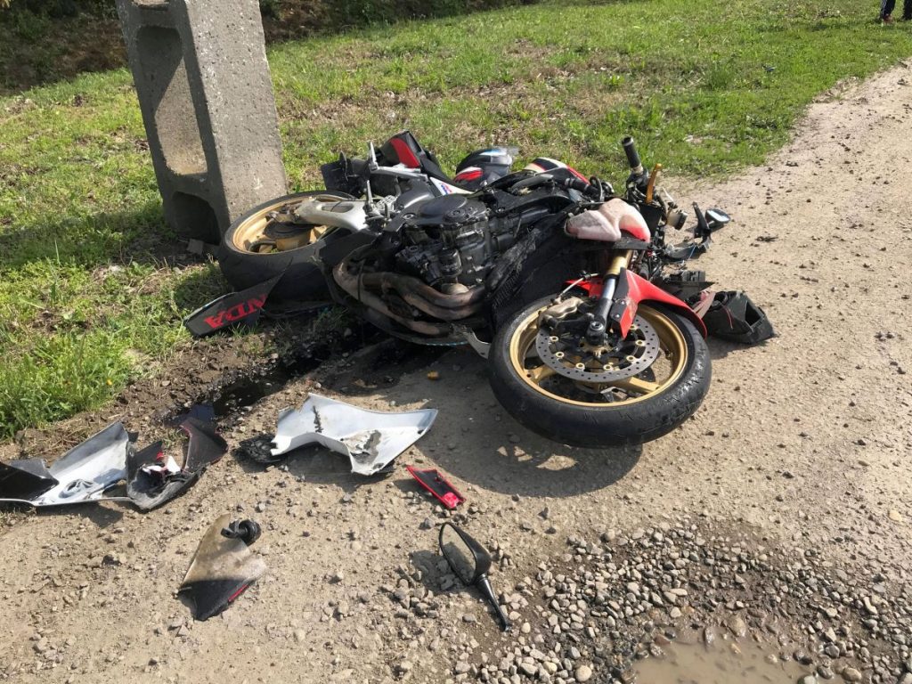 Motociclist german rănit la Tg. Cărbunești