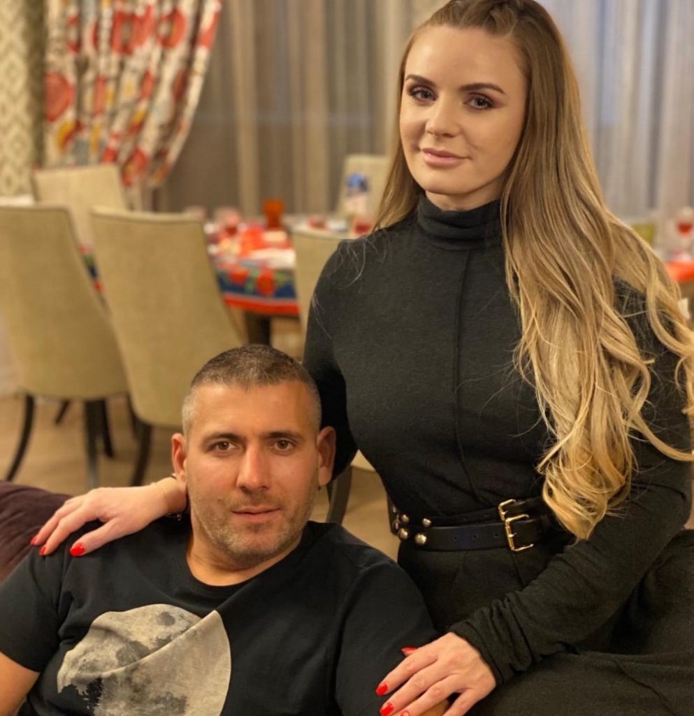 Soțul unei cunoscute cântărețe de muzică populară din Gorj a murit la doar 47 de ani