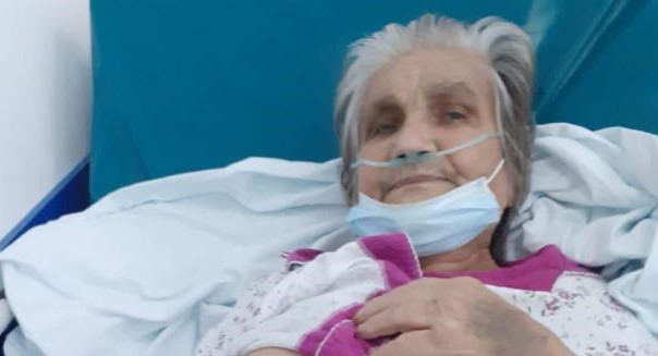 Pacientă internată în spitalul din Târgu Jiu găsită de familie cu multiple vânătăi și cu piciorul fracturat