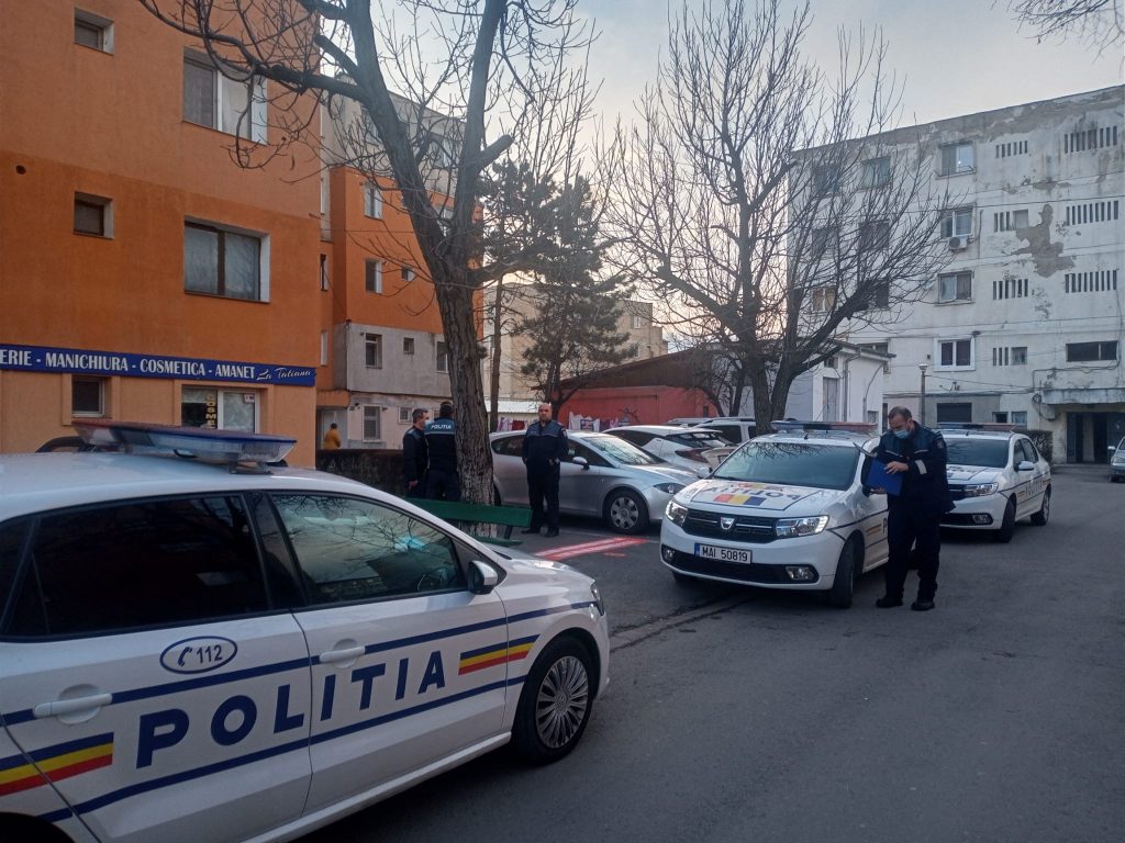 Mașină furată dintr-o parcare din Târgu Jiu