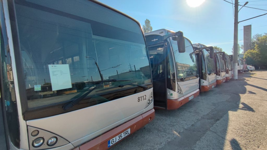 10 mijloace de transport second hand cumpărate de Transloc. Care este explicația
