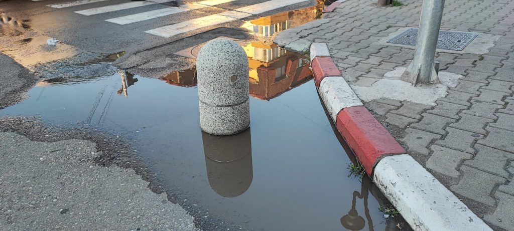 VIDEO Primarul Romanescu, supărat din nou pe Aparegio. „Noi plătim apa care se scurge în canalizare“