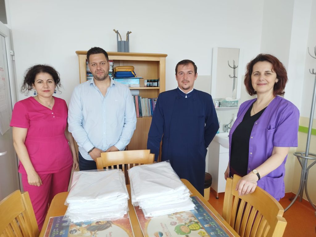 Lenjerii de pat donate Spitalului Județean de Urgență Târgu Jiu