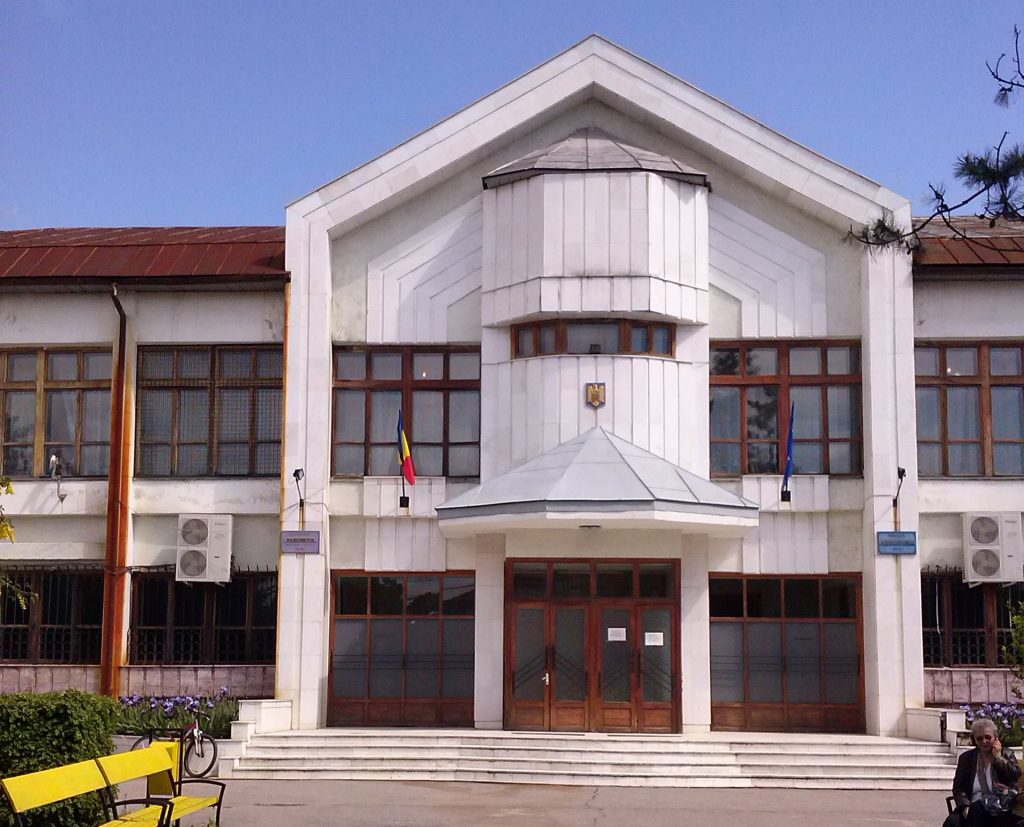 Explozie la Judecătoria Motru. Întâlnire de urgență pentru evaluarea pagubelor