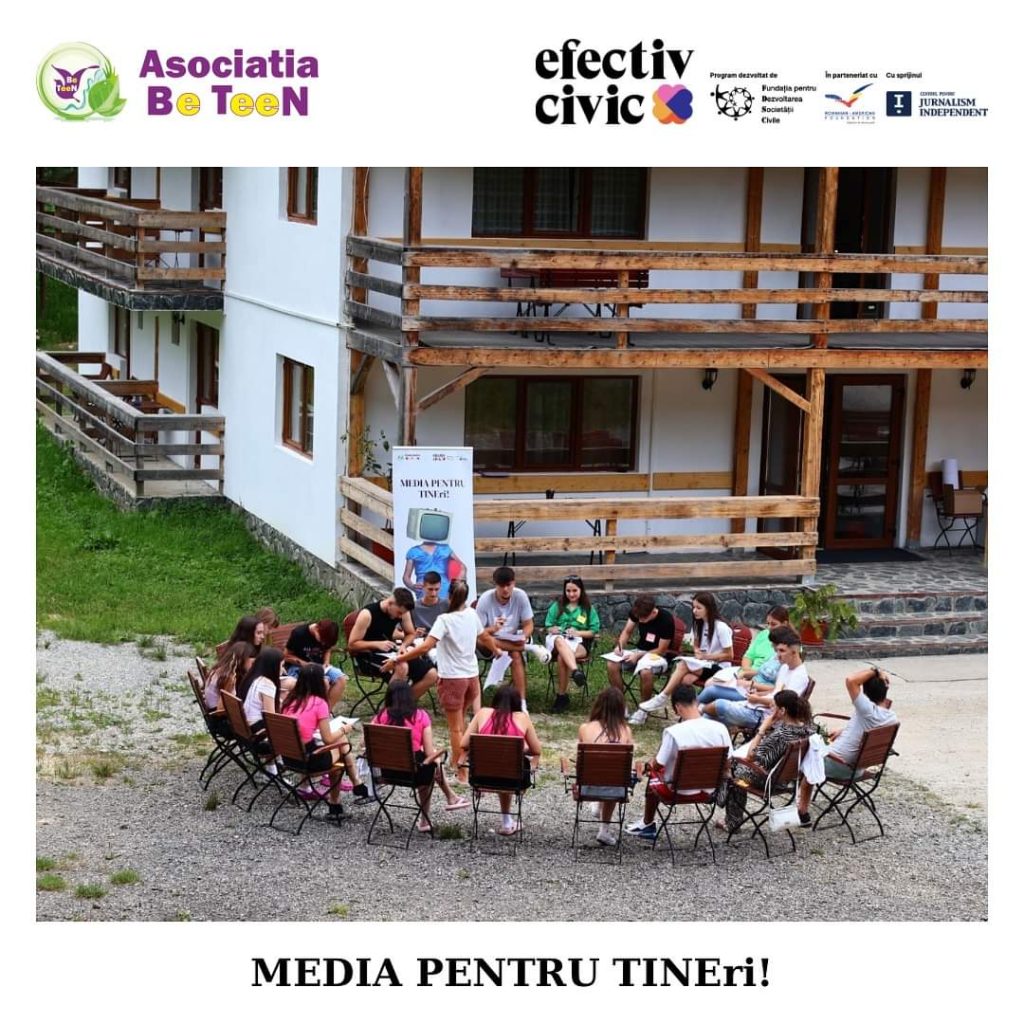 Tabără în domeniul jurnalismului pentru 20 de tineri