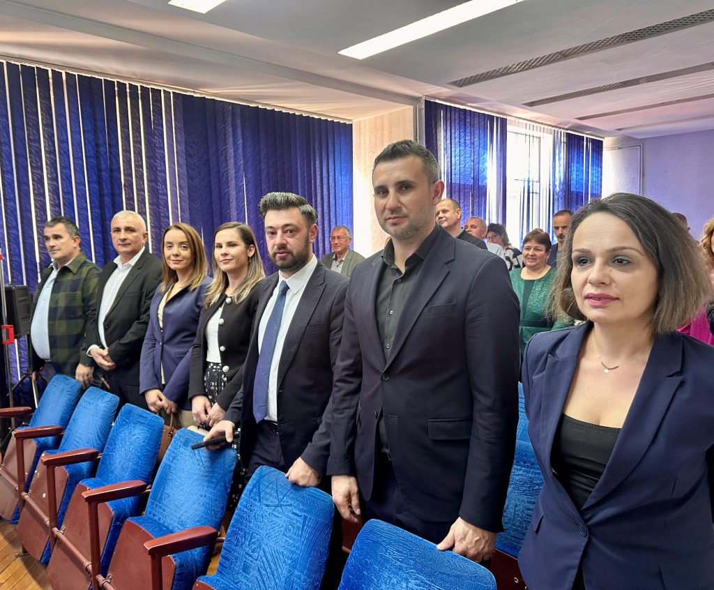 Consilierii județeni liberali au depus astăzi jurământul