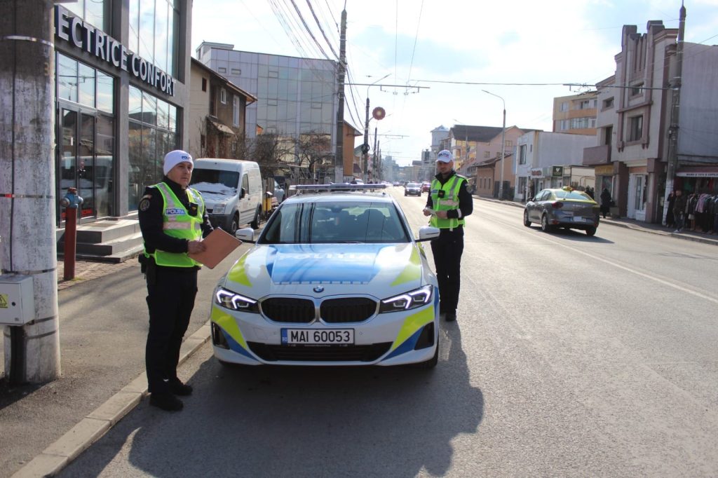 Aproape 90 de pietoni au fost amendați de polițiști