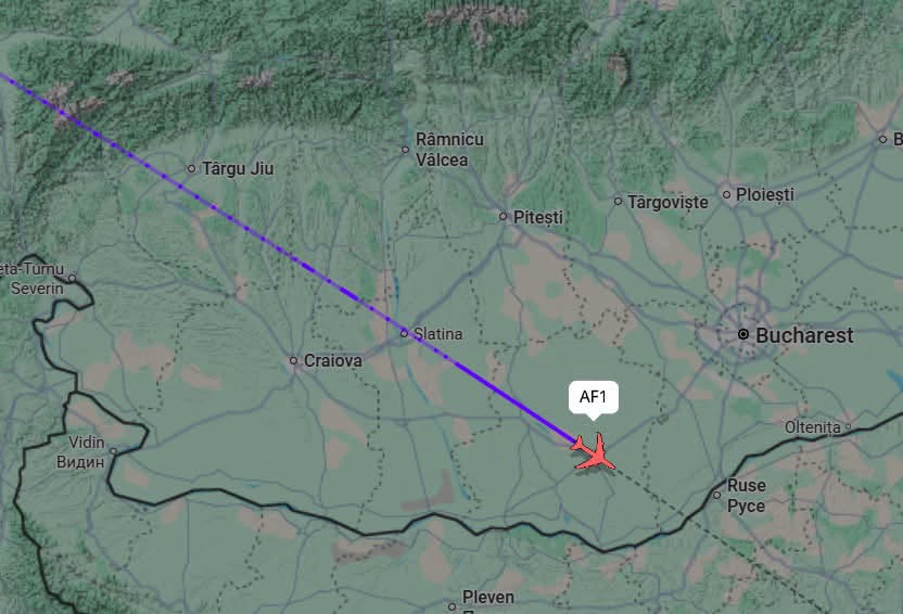 Aeronava care îl transporta pe Donald Trump a trecut pe deasupra județului Gorj, în zona municipiului Tg. Jiu
