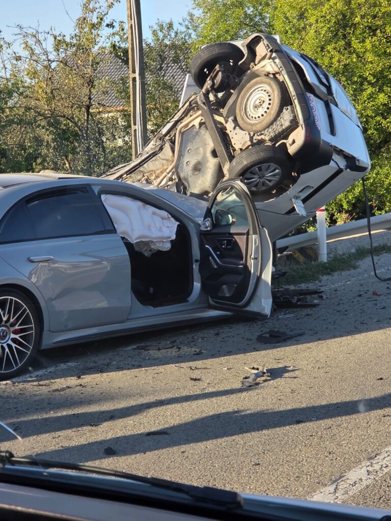 Accident mortal pe DN 67, în zona Bălești. Un bărbat a decedat
